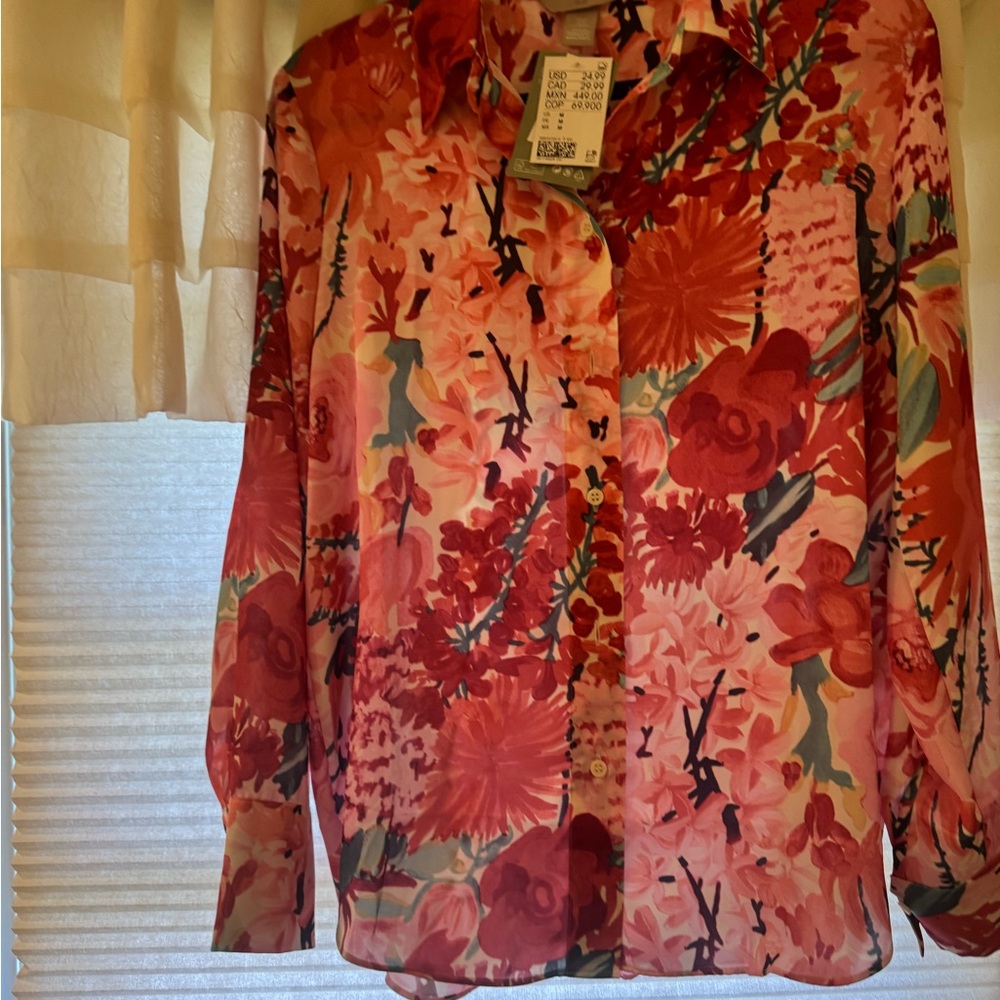 H&M Red and Pink Long Sleeve Notched Collar Blouse